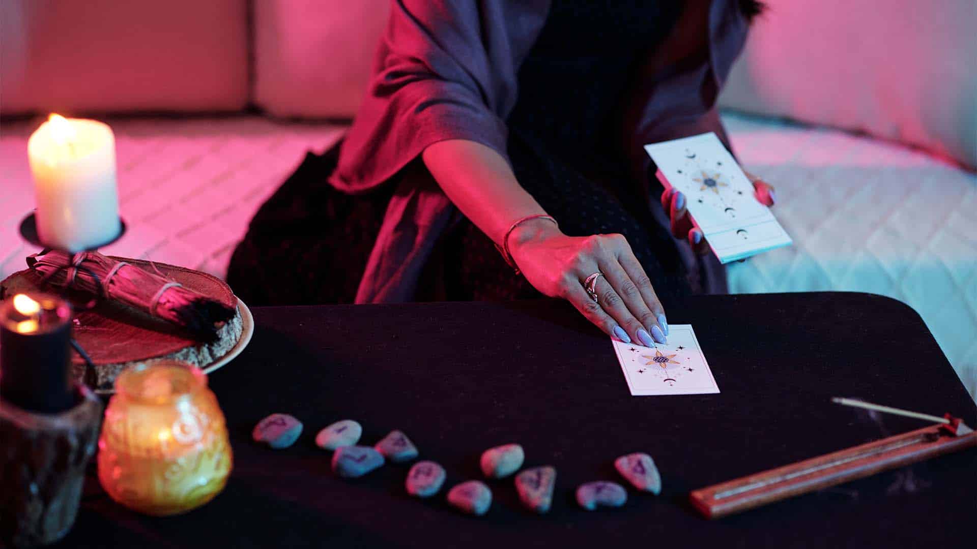 تاروت و تاثیرات مثبت بر انرژی مثبت